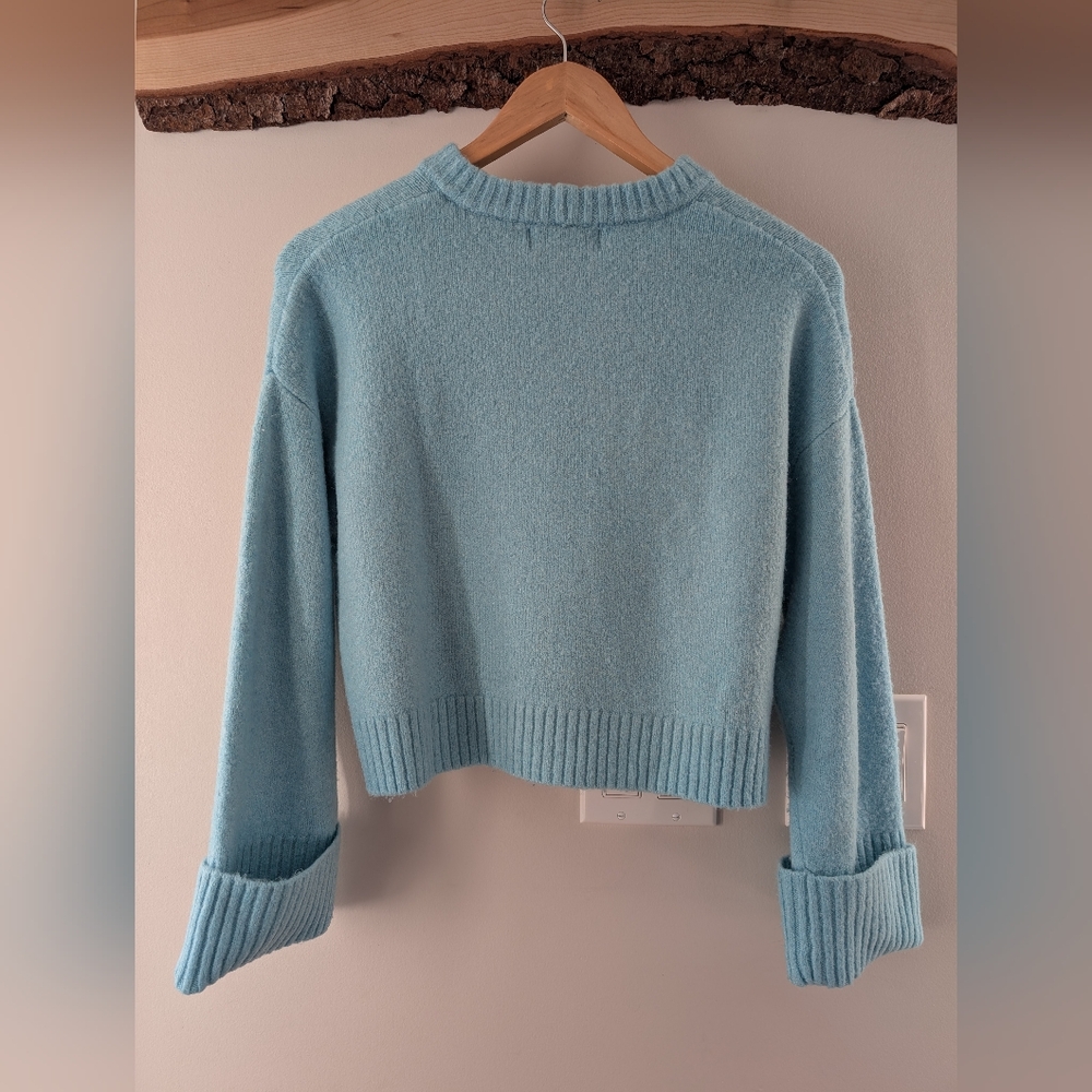 B🖤Angel Sweater - Picture 3 of 5